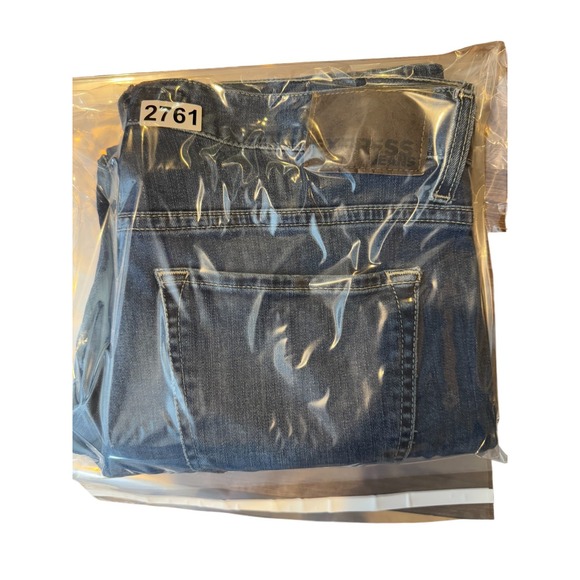 Express Kingston Straight Leg Jeans Mens 32x30 Blue Denim Trendy Classic Fit - Picture 8 of 8